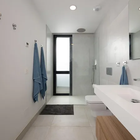 Holiday home Golf Paradise At El Chaparral 4 Bedroom Near & Attractions